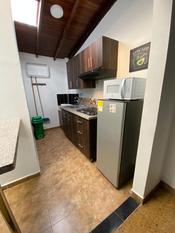 Apartamentos Excelente Ubicacion Medellín Extérieur photo