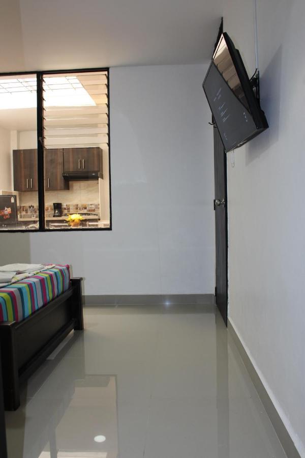 Apartamentos Excelente Ubicacion Medellín Extérieur photo