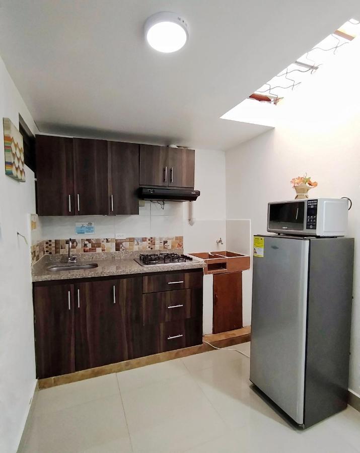 Apartamentos Excelente Ubicacion Medellín Extérieur photo