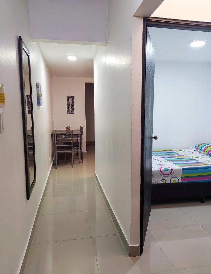 Apartamentos Excelente Ubicacion Medellín Extérieur photo