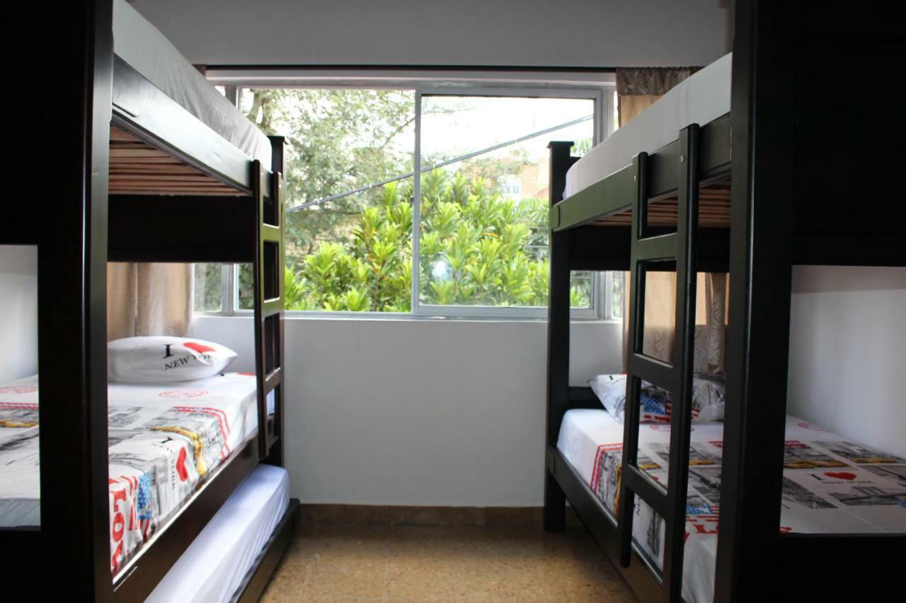 Apartamentos Excelente Ubicacion Medellín Extérieur photo